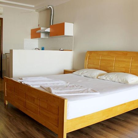 Vip Apartments Sovinion Odessa Exterior foto